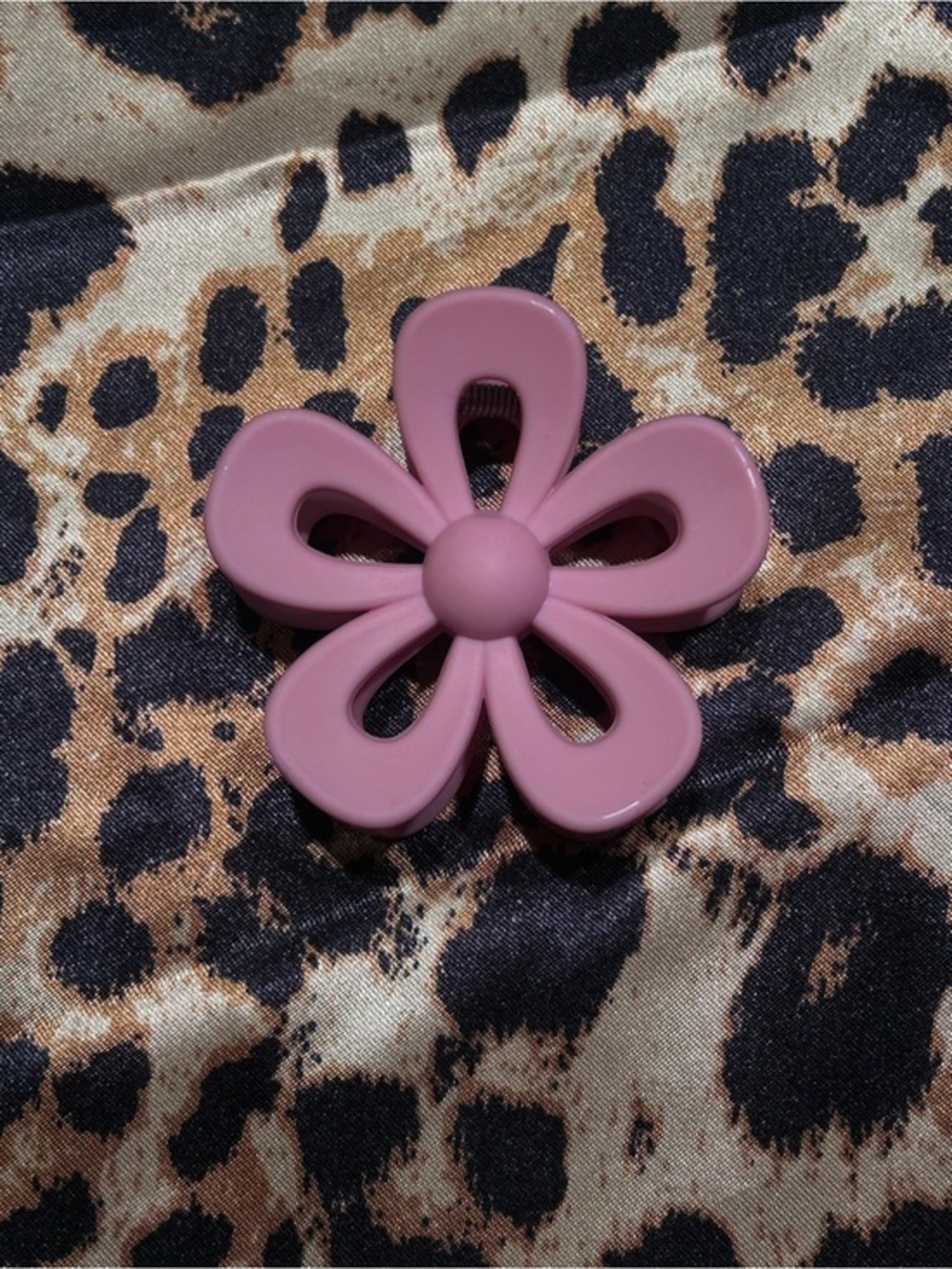 H&M Pink Flower Shaped Hair Claw Clip - 2.5”